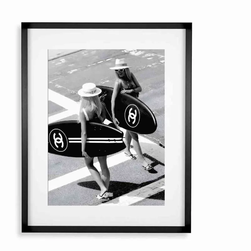  Chanel surf girl