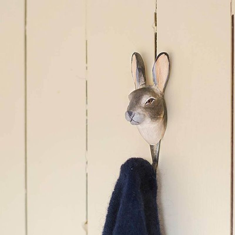 Håndspikket knagg. Hare 