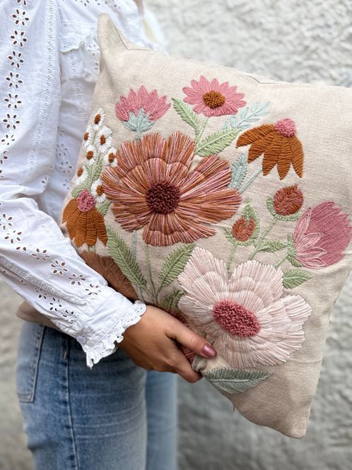 Hovedbilde Brodert putetrekk PEONIA